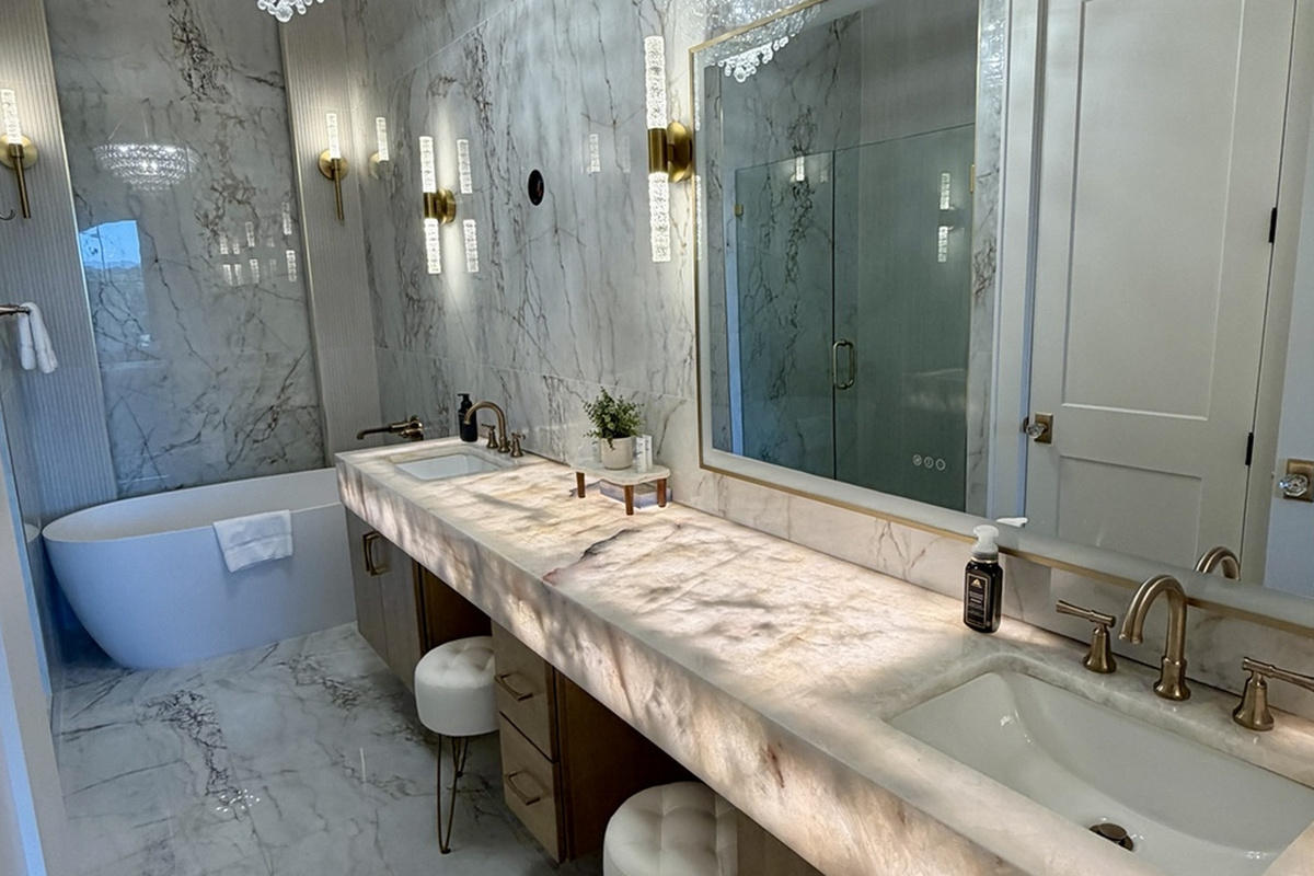 Downstairs Master Bath