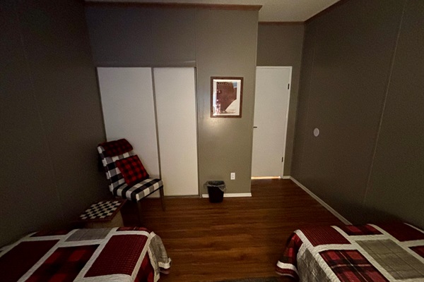 Bedroom #2 featuring (2) Twin Beds