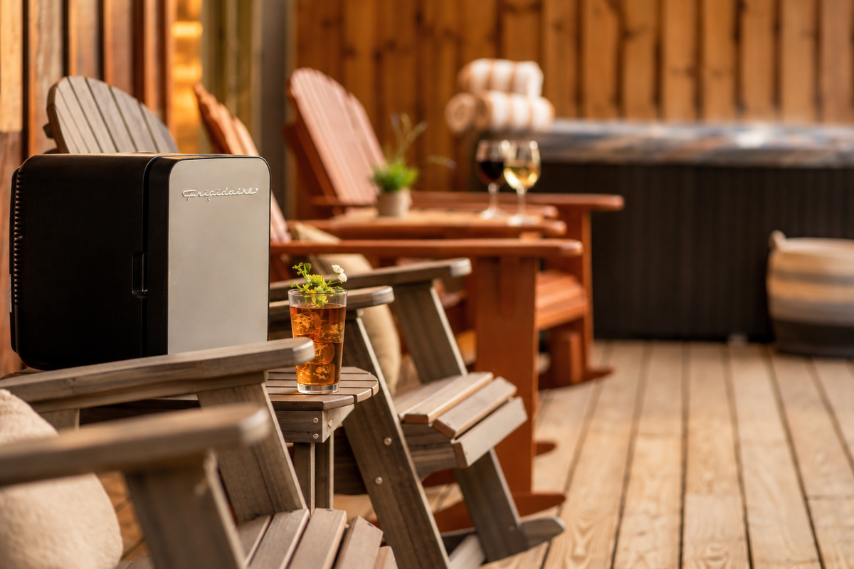 Pull iced tea from the mini fridge and sip it steps from the steaming spa.