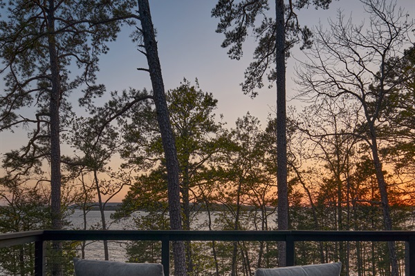Unwind on the back patio with unbeatable sunset views over Greers Ferry Lake