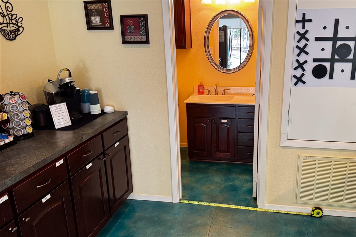 Bonus room looking into the bathoom.