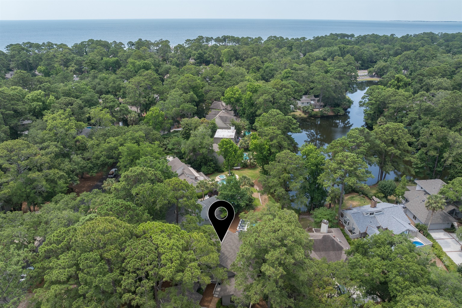 Located at the corner of Wagon Rd and Cannon Row, you are just 12 houses off the beach and can walk to the beach in 5 minutes