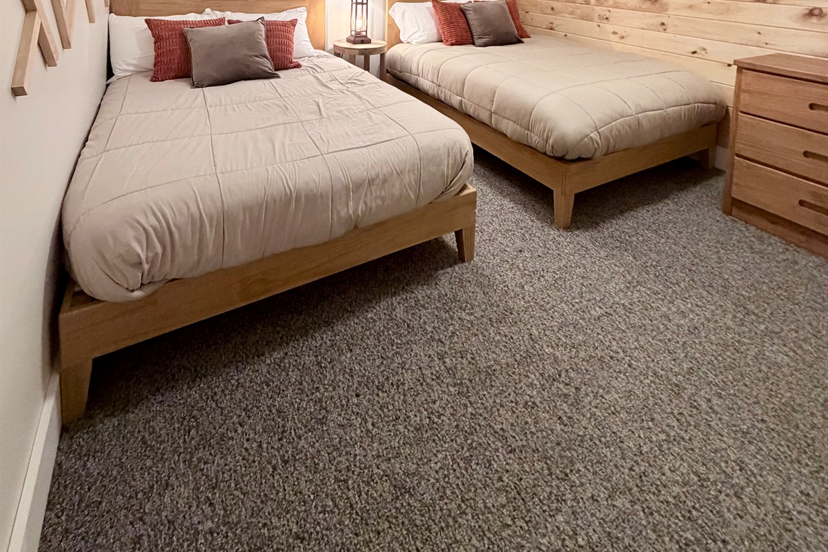 Comfortable space with two double beds 