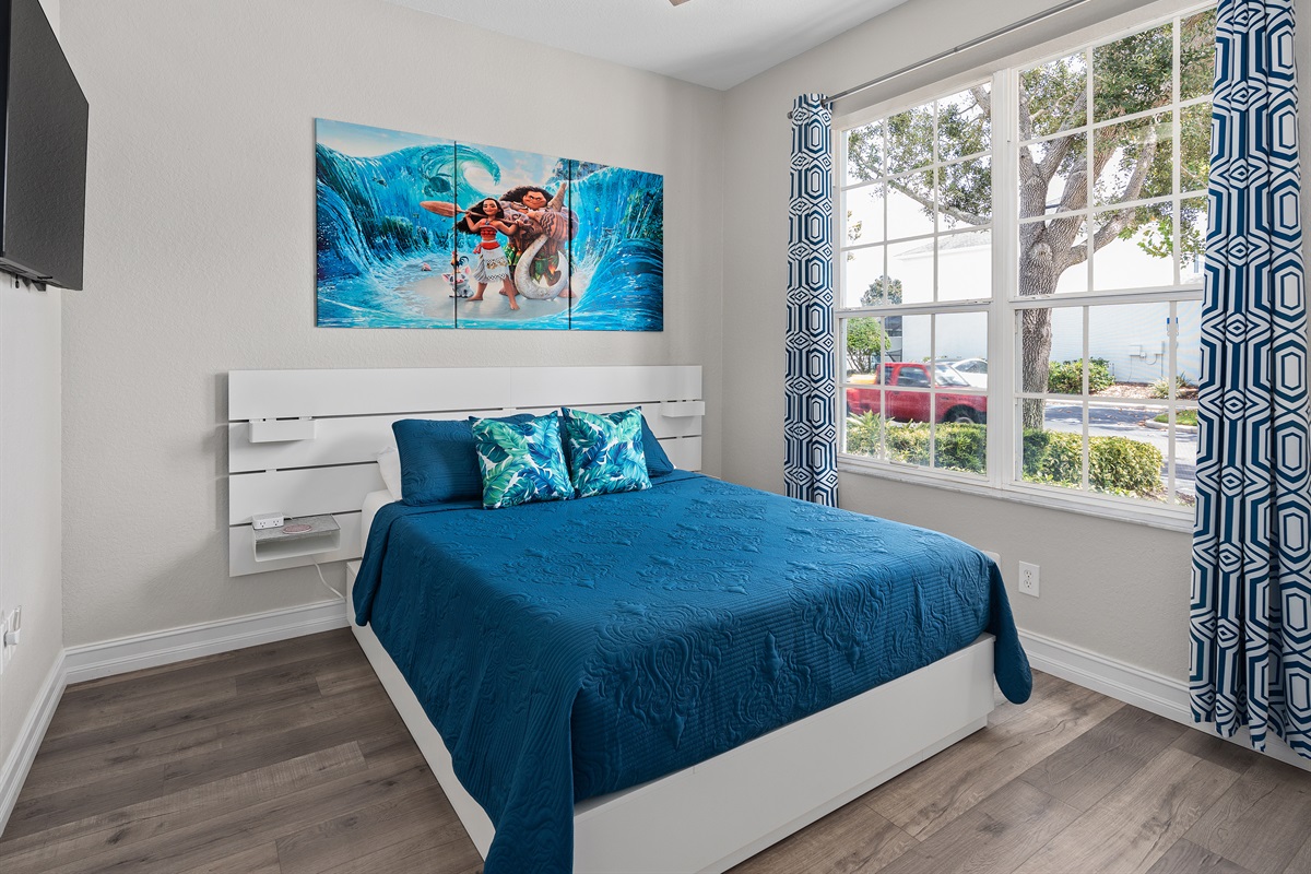 Experience the Spirit of Adventure in Our Queen Moana-Inspired Room