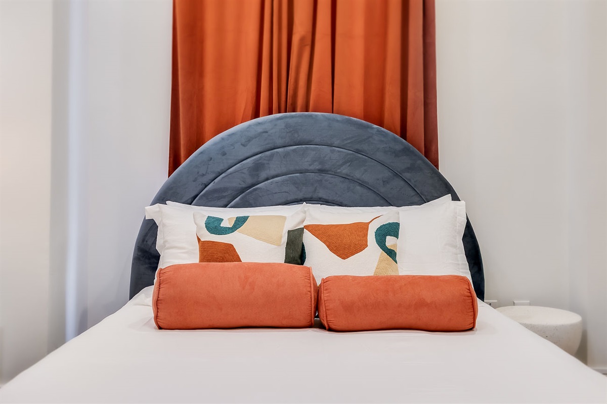 Queen Bedroom