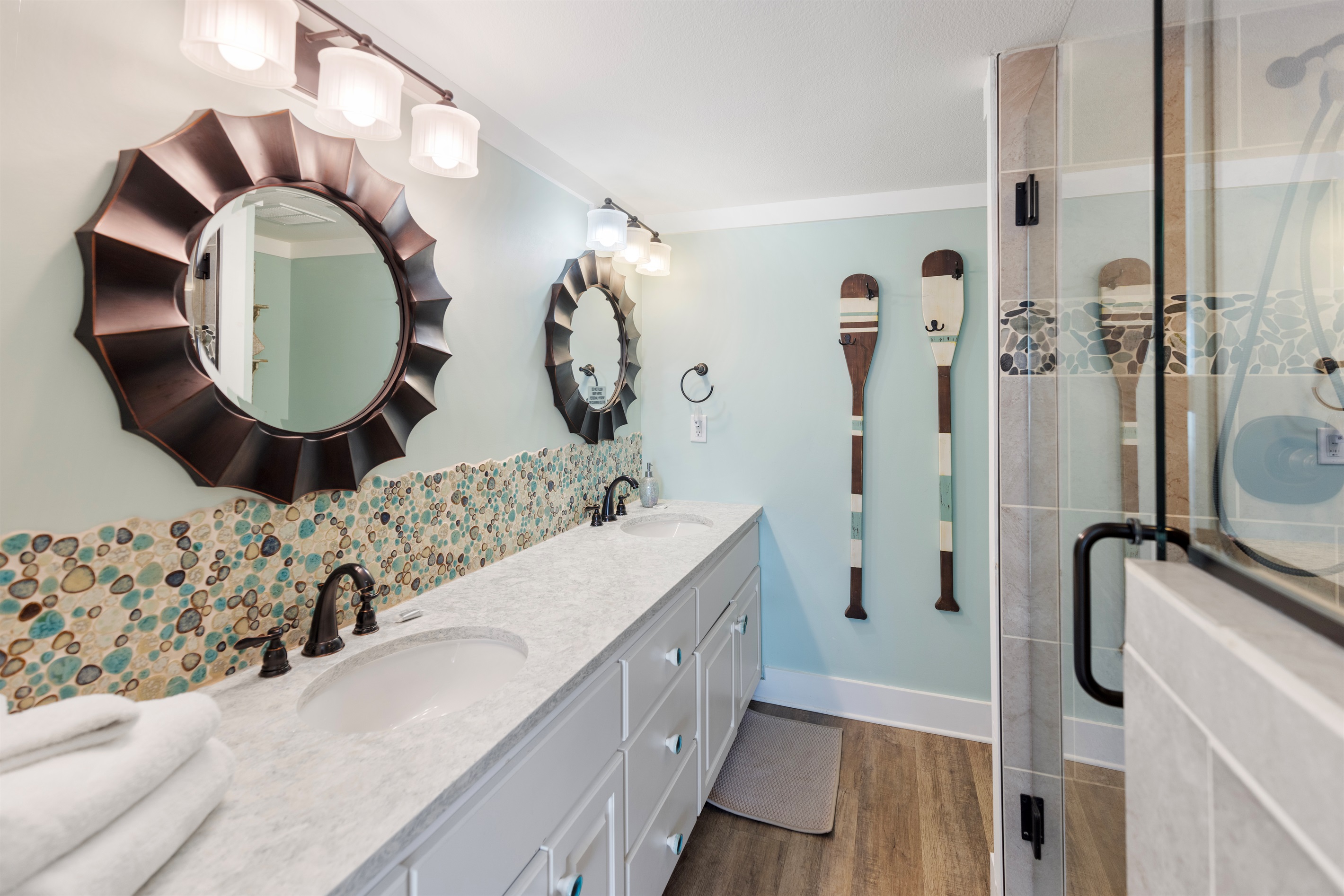 Gulf-Front Master Bathroom