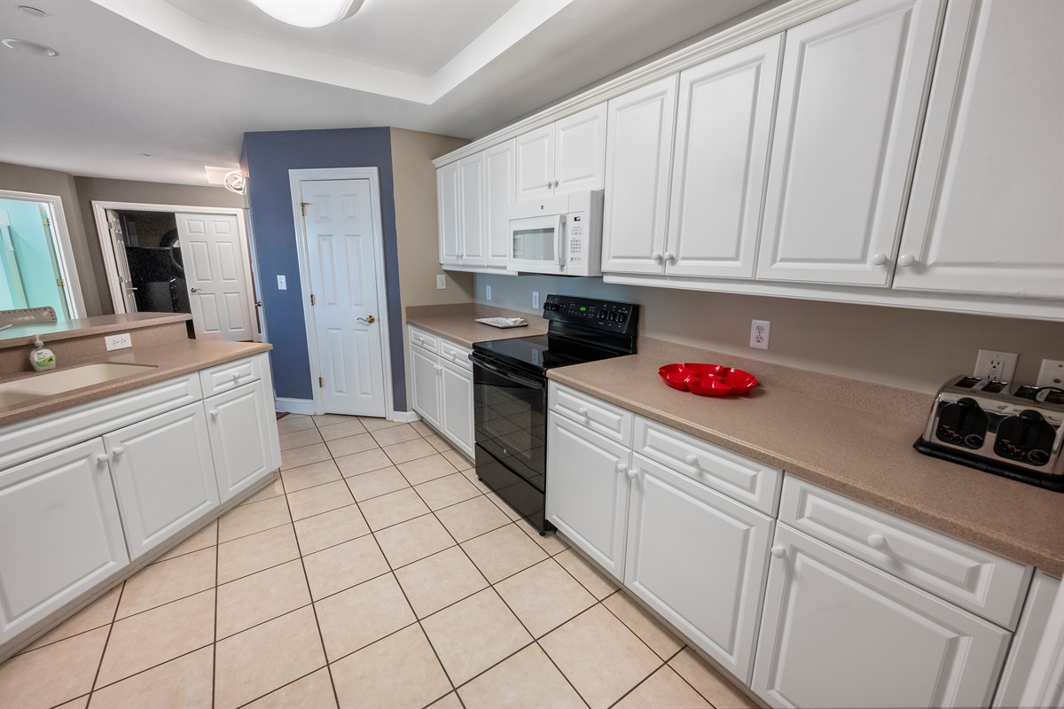 Large Kitchen Area