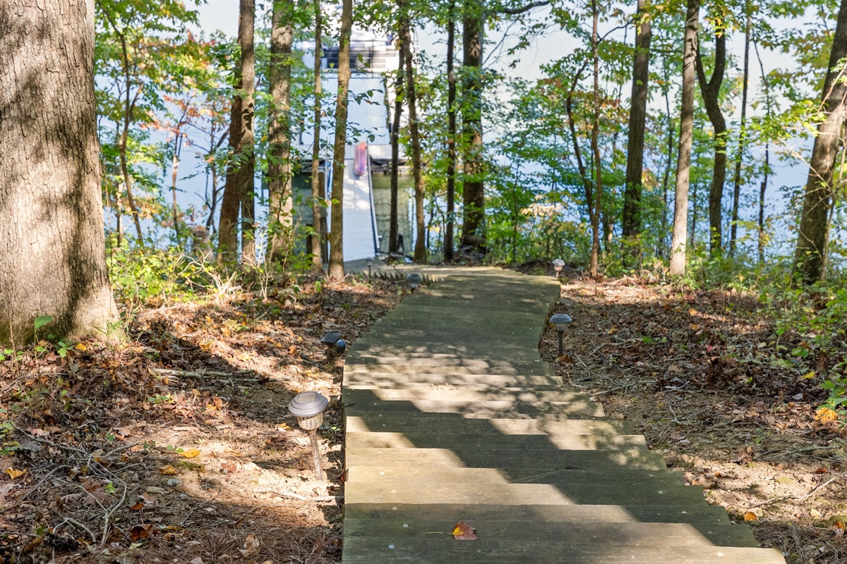 There are several steps to the dock - please keep in mind if you have mobility issues!