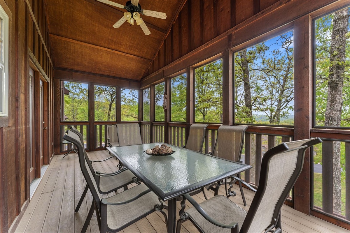 Cool fall mornings were made for this screened-in deck. Bring your coffee, breathe in the Ozark air and enjoy the changing leaves.