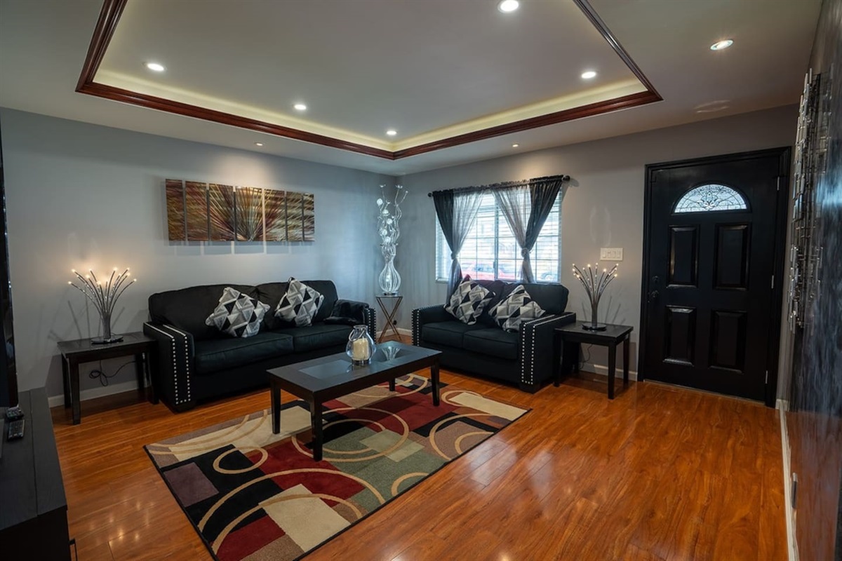 Comfort yourself with these soft and professionally cleaned sofas.