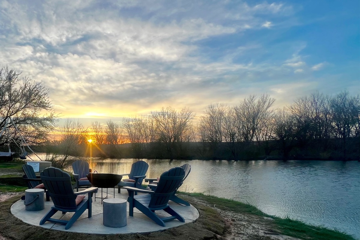 Lakeside fire pit perfect for sunset gatherings.