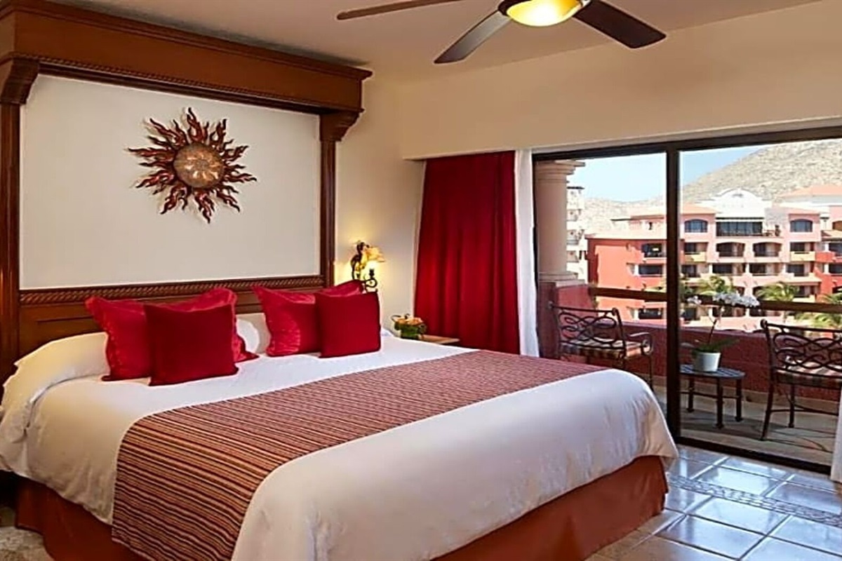 Owner Master Suite at Playa Grande, Vacation Travel Exclusives