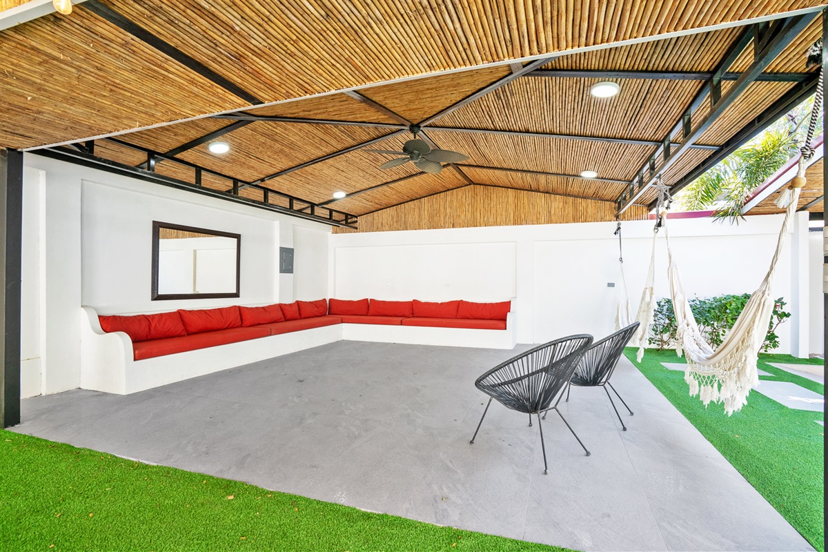 Our outdoor lounge area is perfect for socializing and entertaining or just chillaxing with a good book.