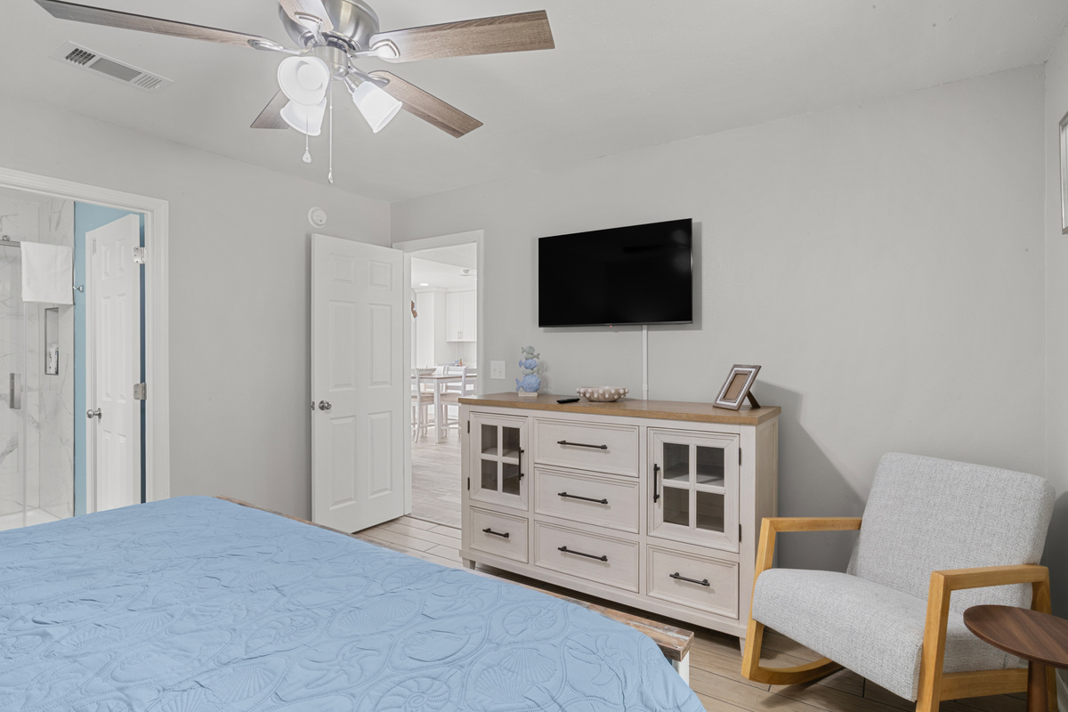 A retreat for peaceful nights and well-earned vacation mornings