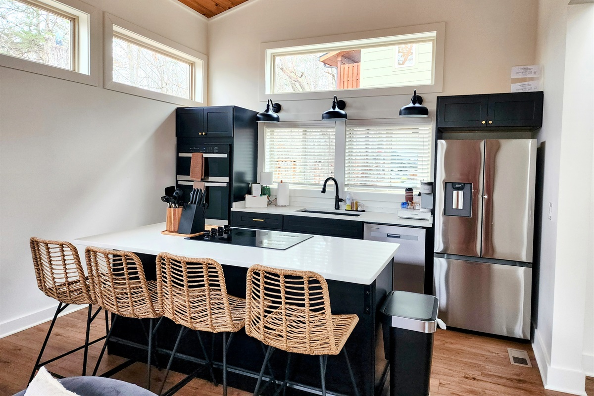 Island seating for quick meals before you head out for your daily adventures.