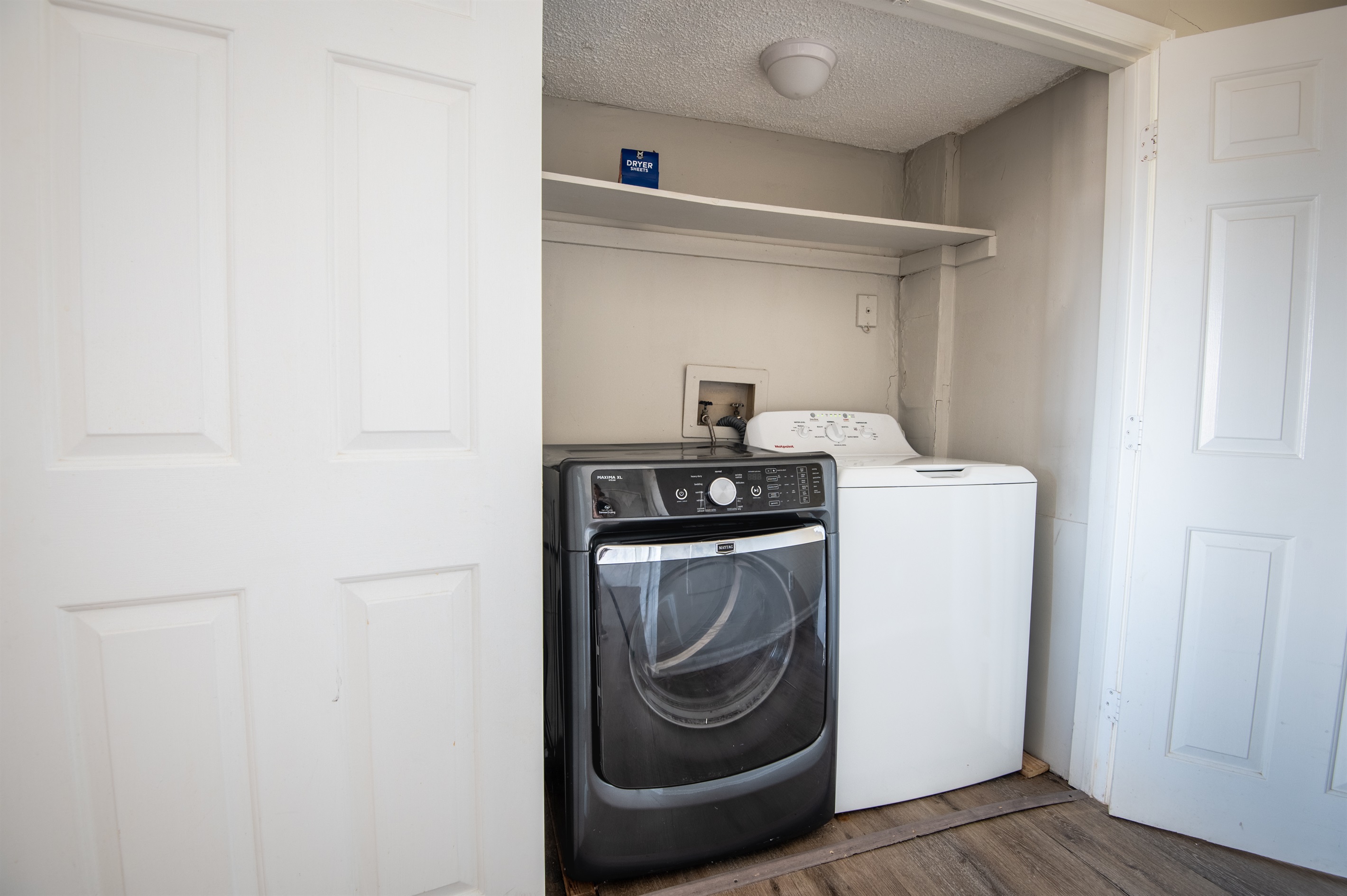Unit A has its own laundry facility - each unit in Ridge Retreats does. Great for longer stays!