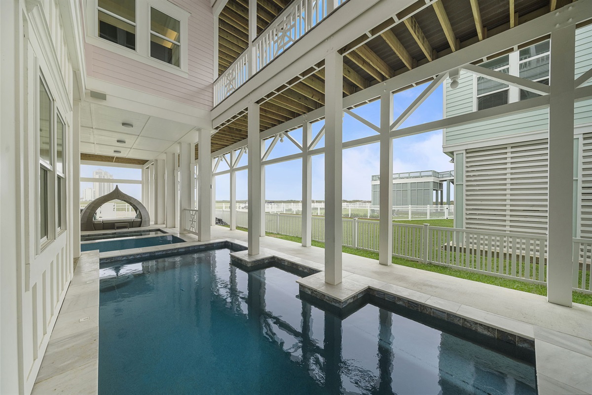 af72ec34d5d84ed0aff7910584139b07 Large | Beachhouse | Texas | TX | Vacation Homes | Galveston | Crystal Beach | Kokomo | Breezy Days | Beachfront Elegance | Sunrise Serenity | Southern Sands Property Management, LLC