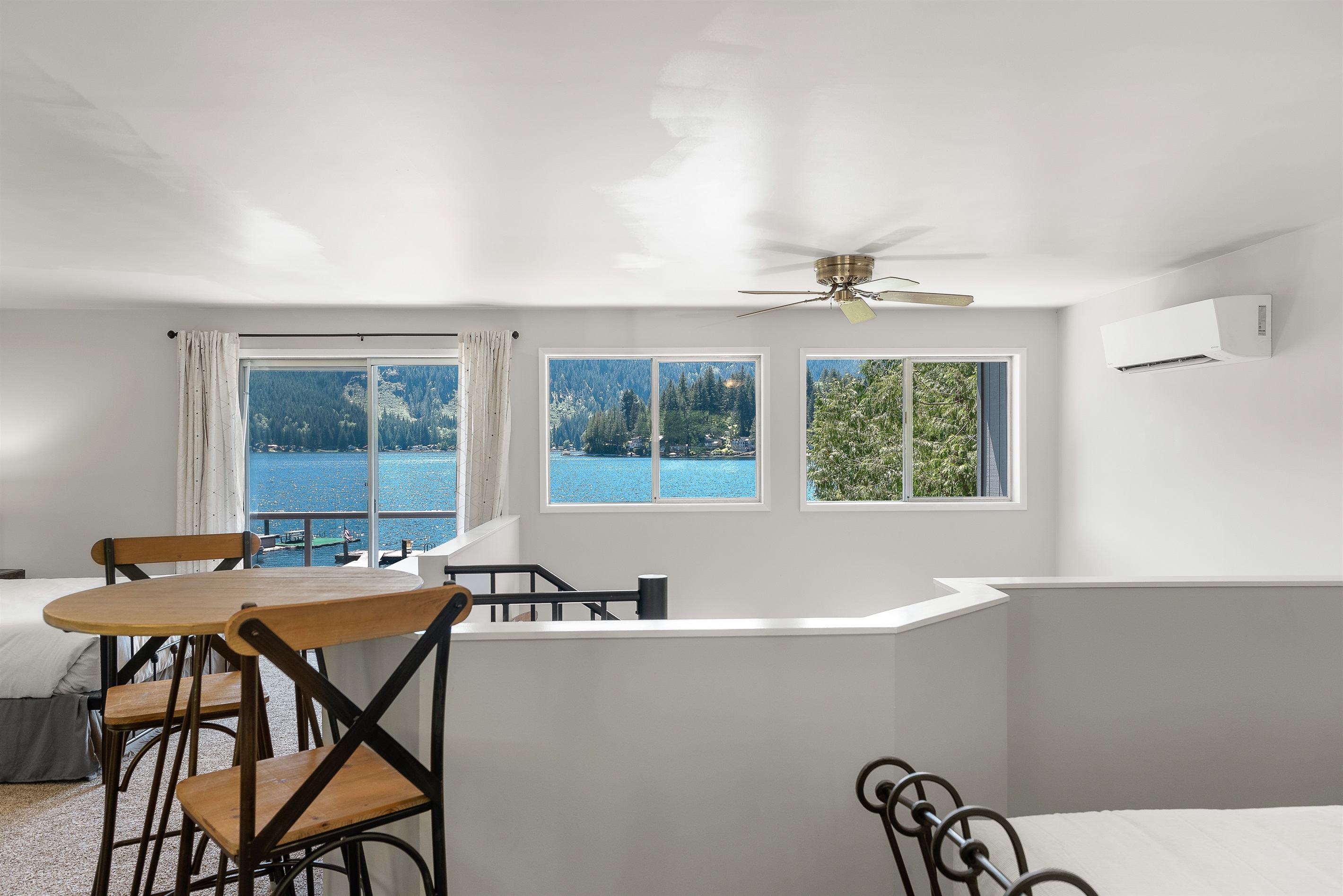 Upper level seating area.