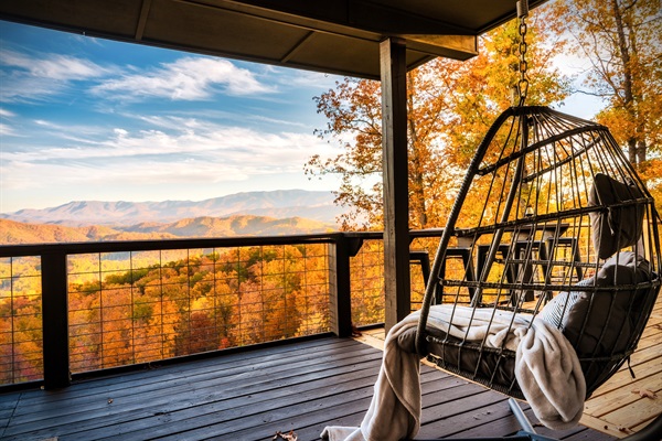 Swinging on an egg chair + Mountain air = Perfect vacation.