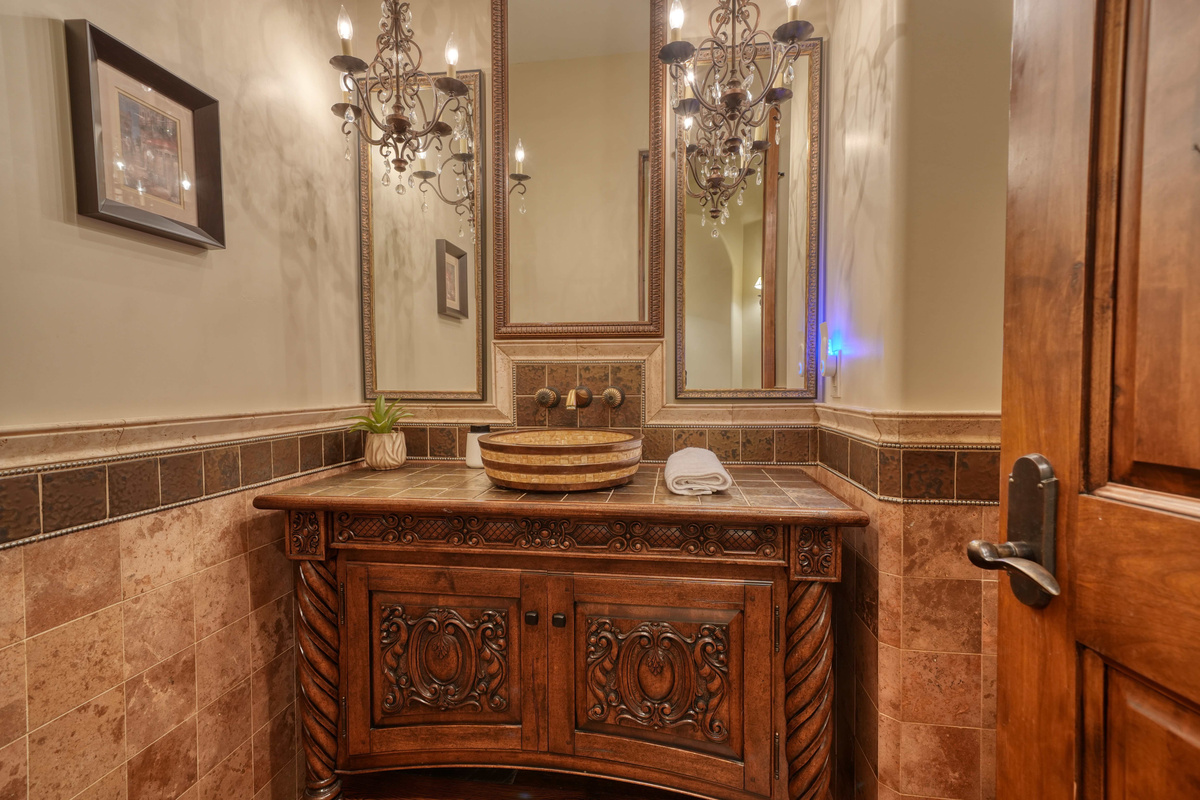 EPIC Sweetwater Estate | 5BR, Pool, Hot Tub & Casita — EPIC Sweetwater Estate | 5BR, Pool, Hot Tub & Casita, Scottsdale, Arizona — photo 93