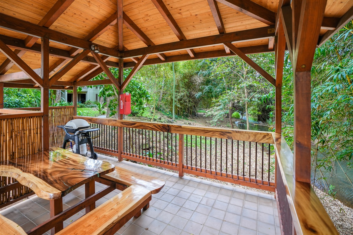 Grilling pavilion closest to the unit