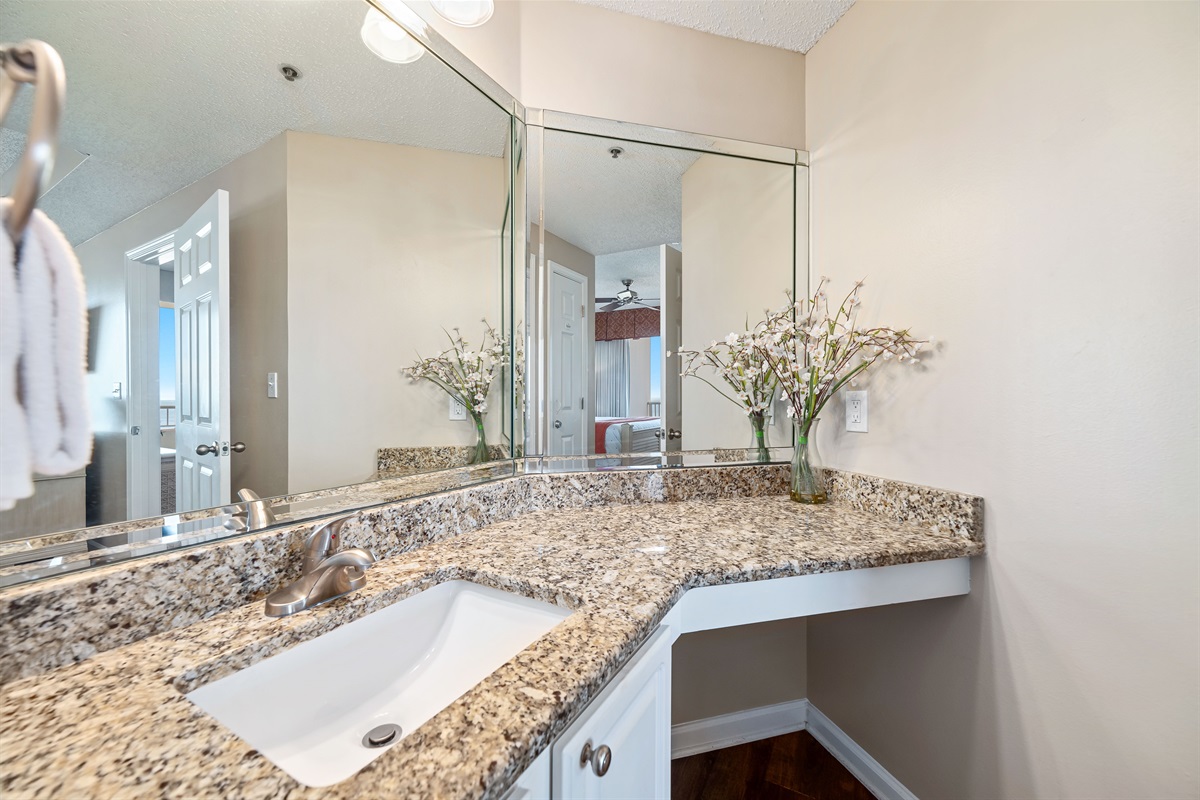 A bright and functional bathroom designed for comfort. Enjoy a clean and refreshing space during your stay.