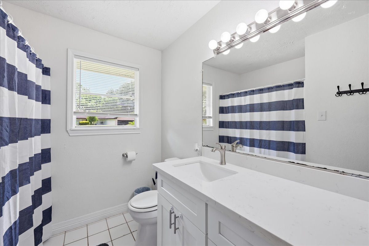Hall Bathroom