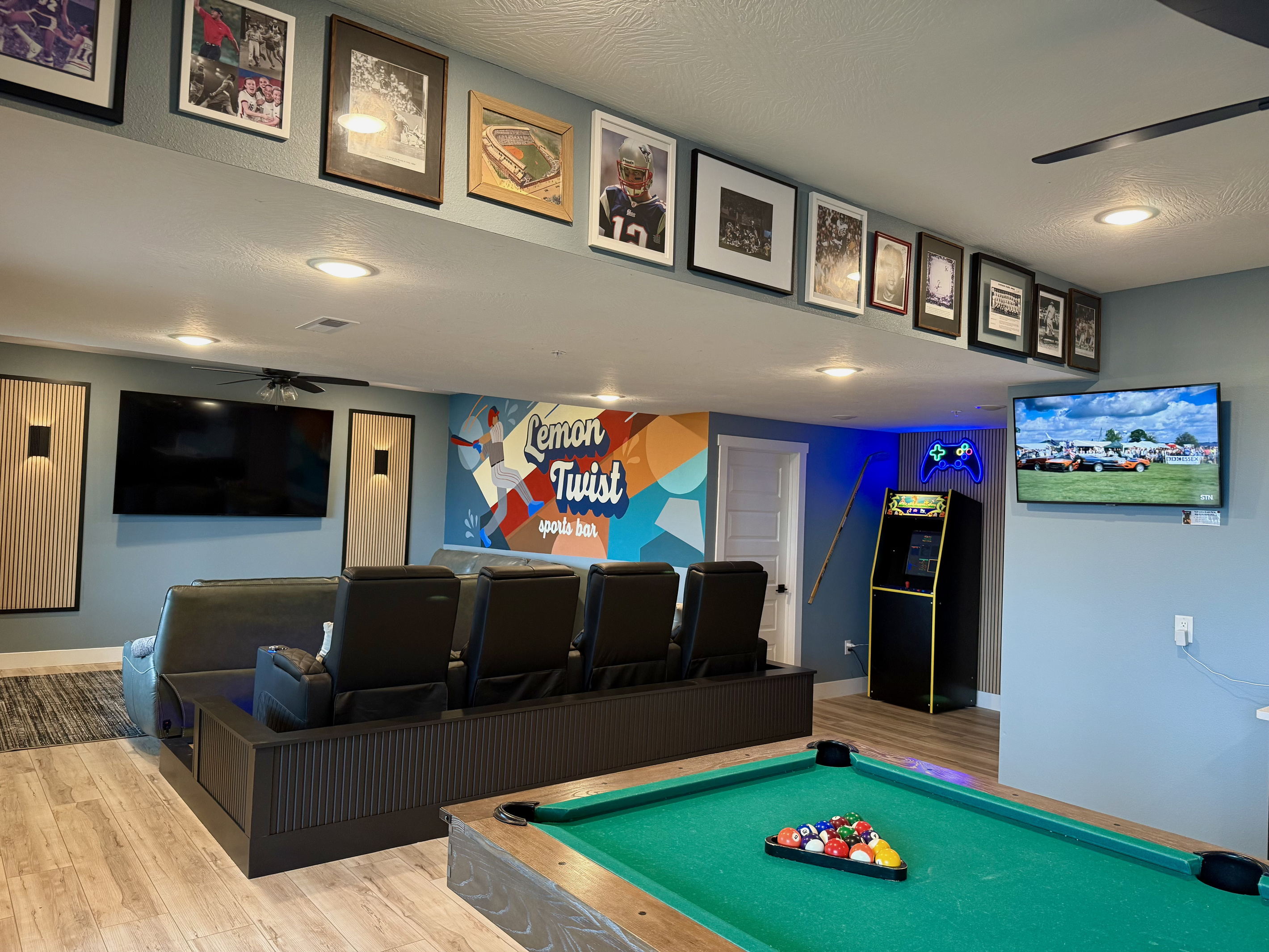 Private Movie Theater with Sectional and Theater seating