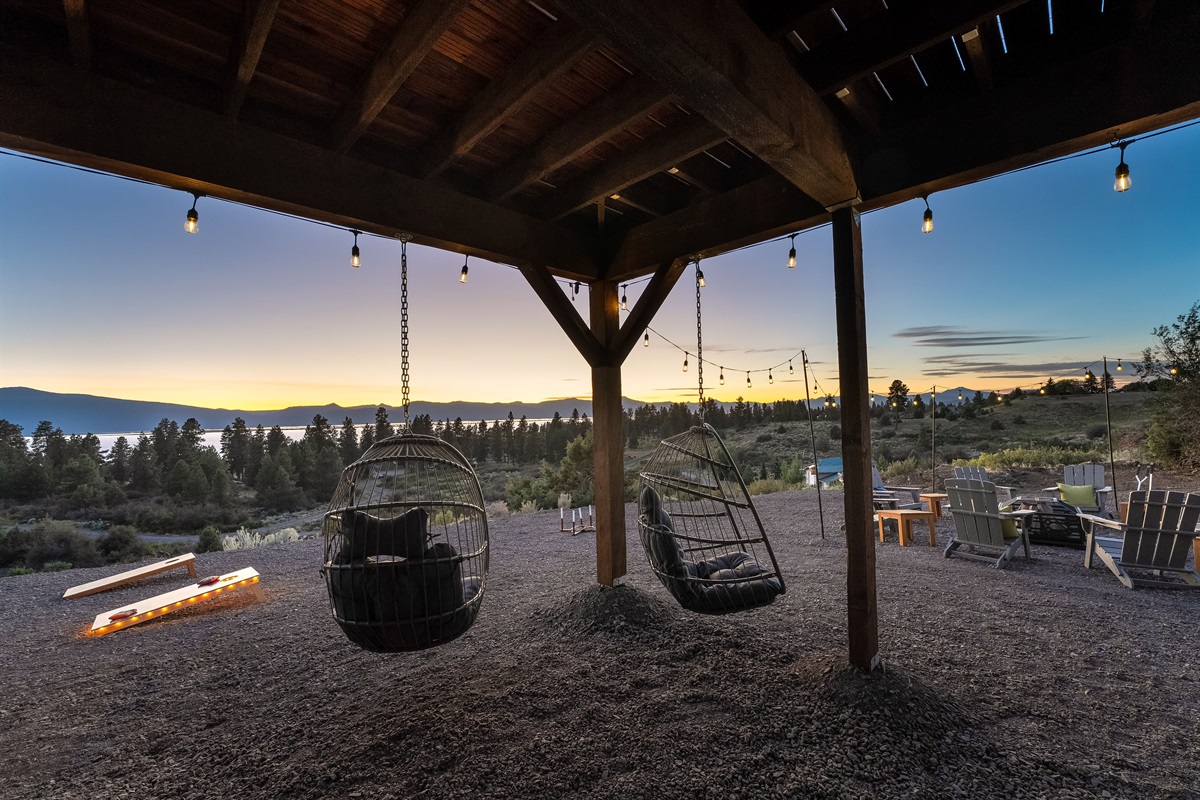 360 Degrees of Mountain Views