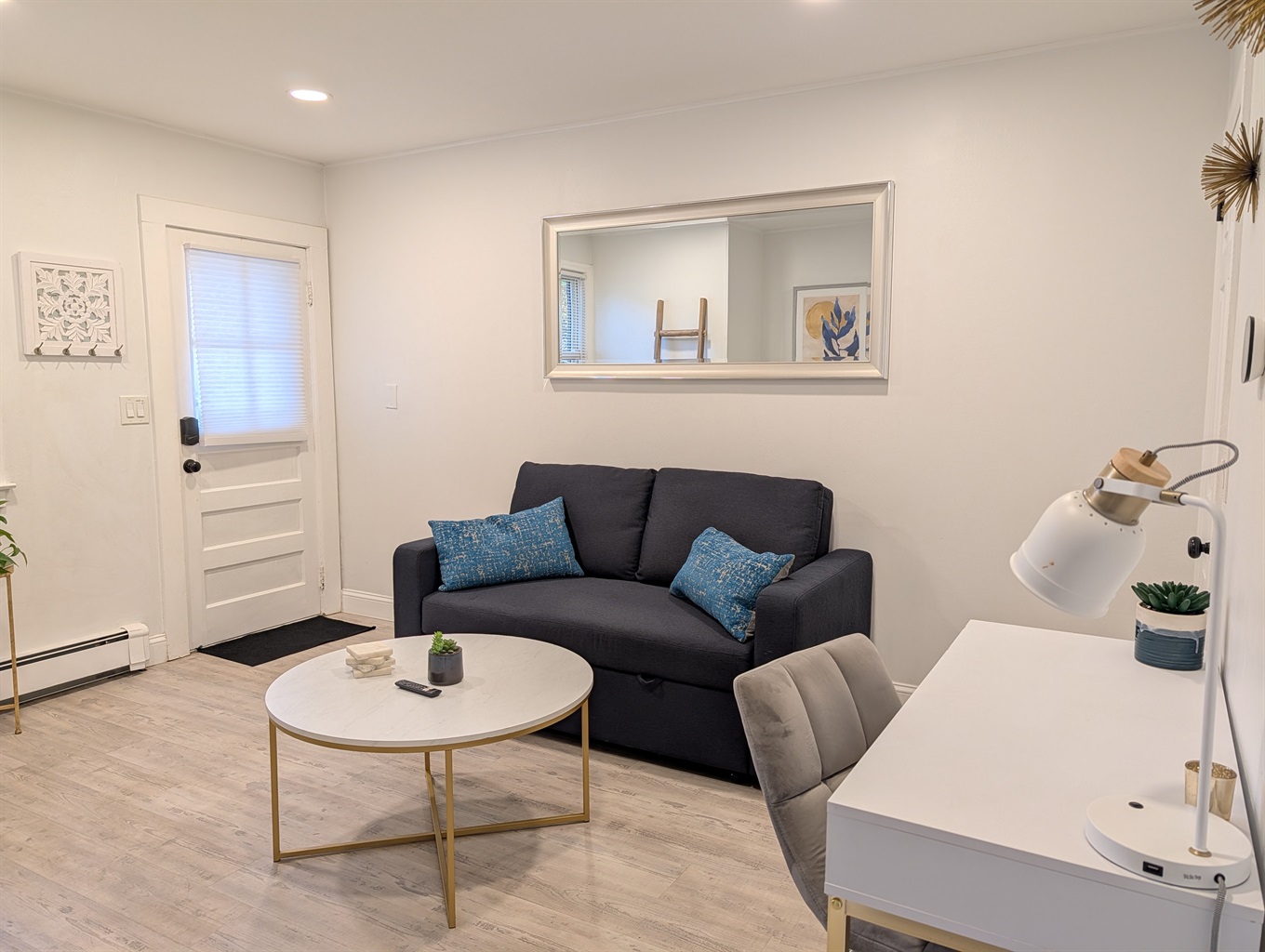 Sofa bed that folds flat to a 2nd bed