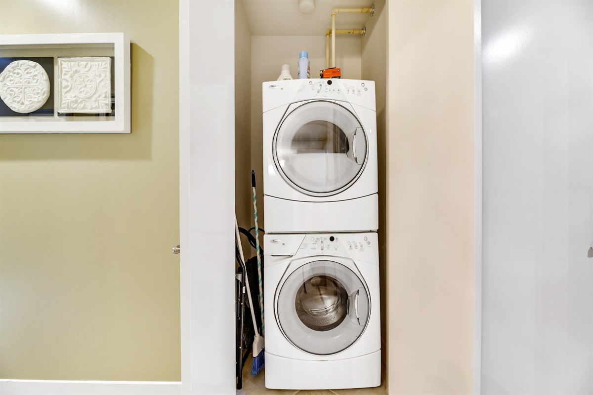 Stacked front-loading washer/dryer!  Just like home!