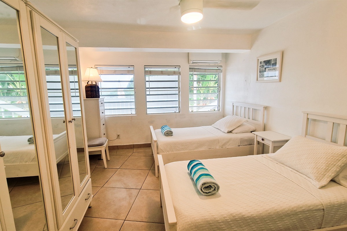 Twin convertible to King bedroom