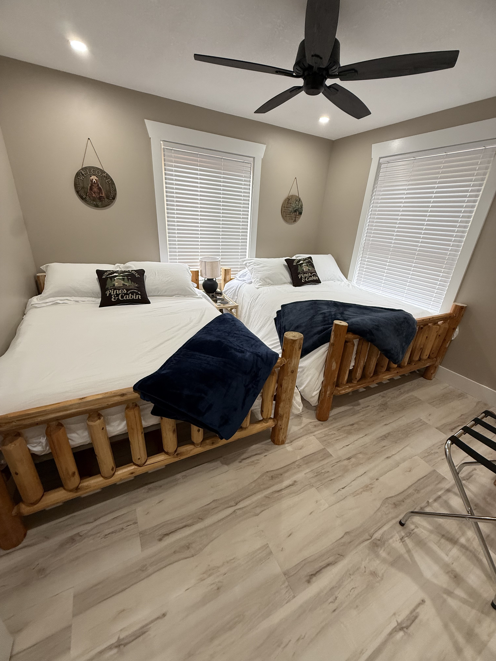 Main floor bedroom, 2 queen beds