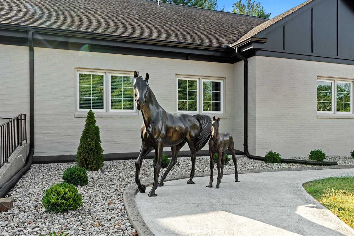 Horse Statues
