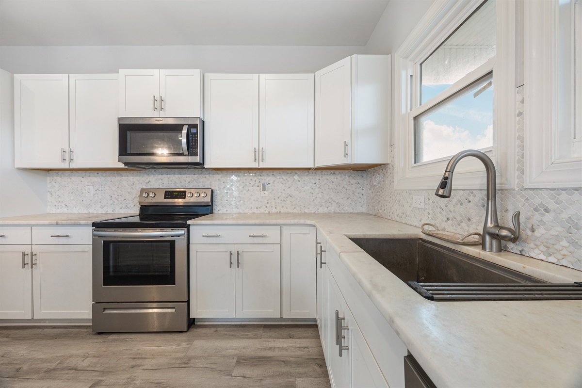 Clean lines and modern design make cooking a pleasure