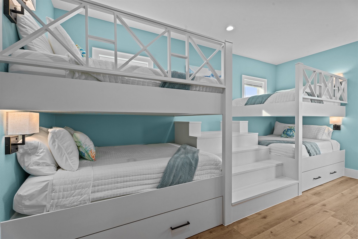 b023df480b6e451b97e098e4f991757c Large | Beachhouse | Texas | TX | Vacation Homes | Galveston | Crystal Beach | Kokomo | Breezy Days | Beachfront Elegance | Sunrise Serenity | Southern Sands Property Management, LLC