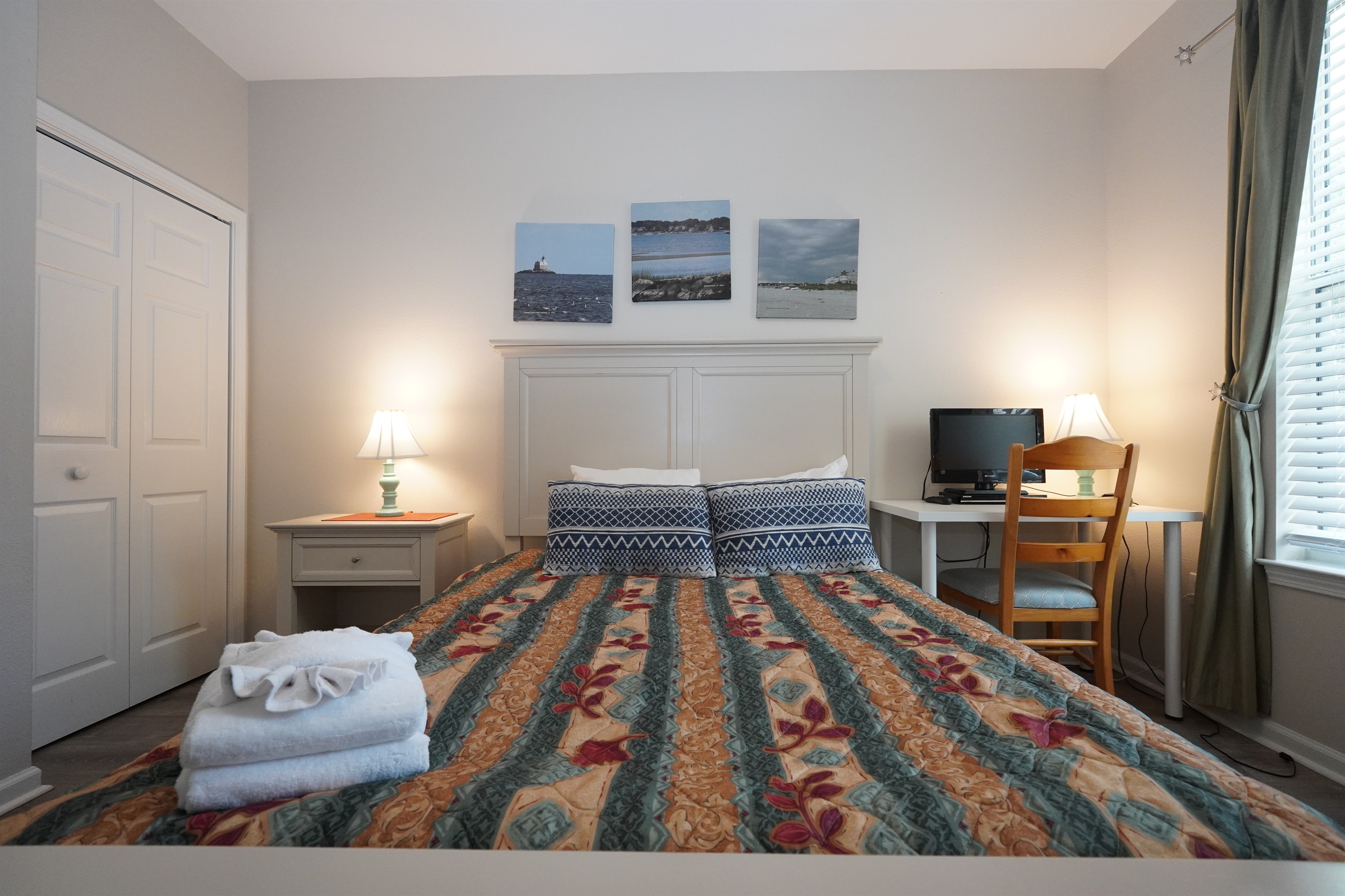 3rd Bedroom with Full Bed