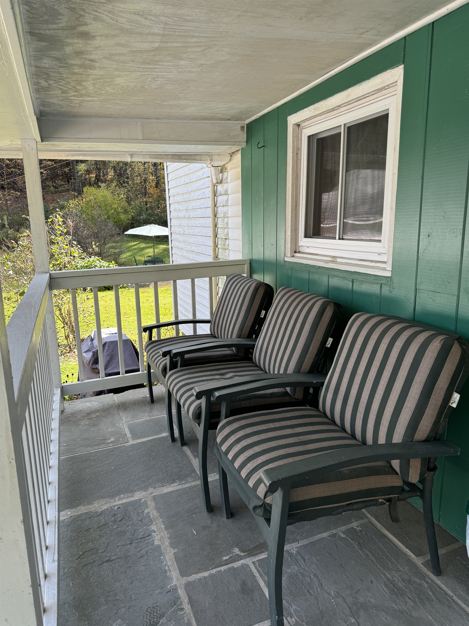 Hemlock side covered side porch