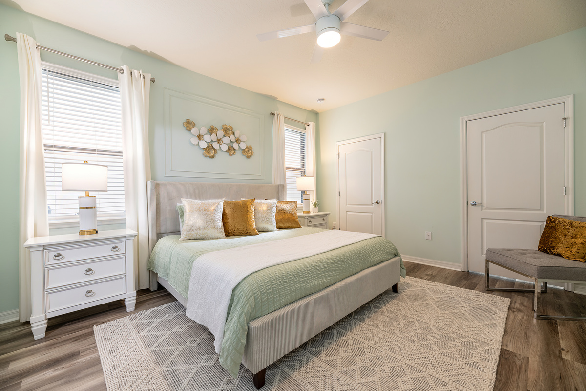 Master Suite 1 with King