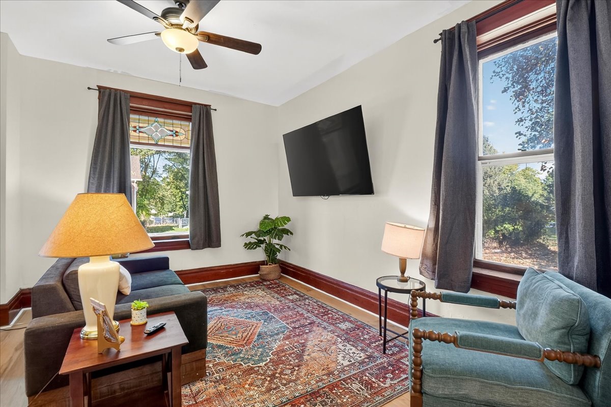 The living room features a 75” Smart TV and reliable WiFi.