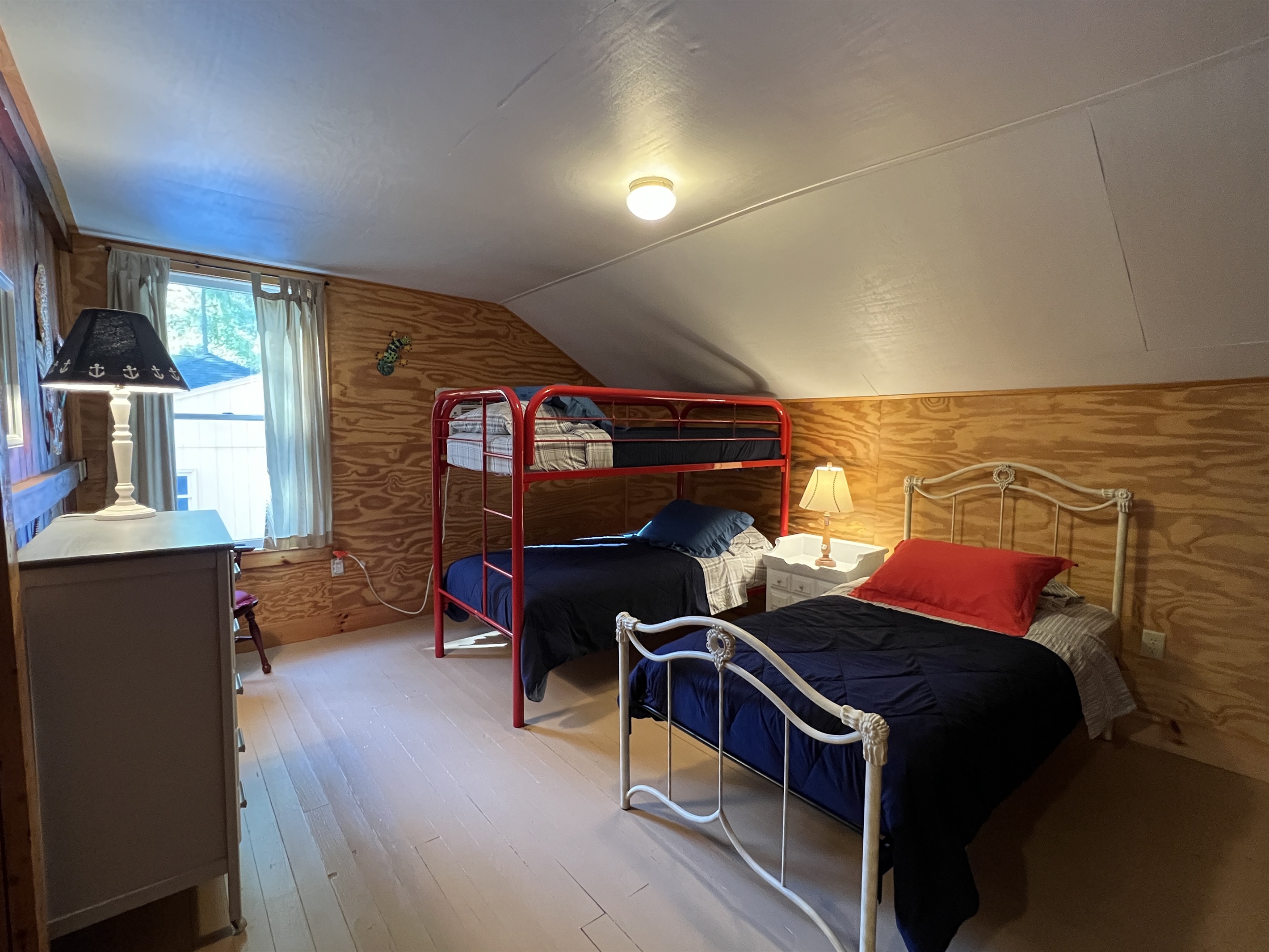 The kids room!