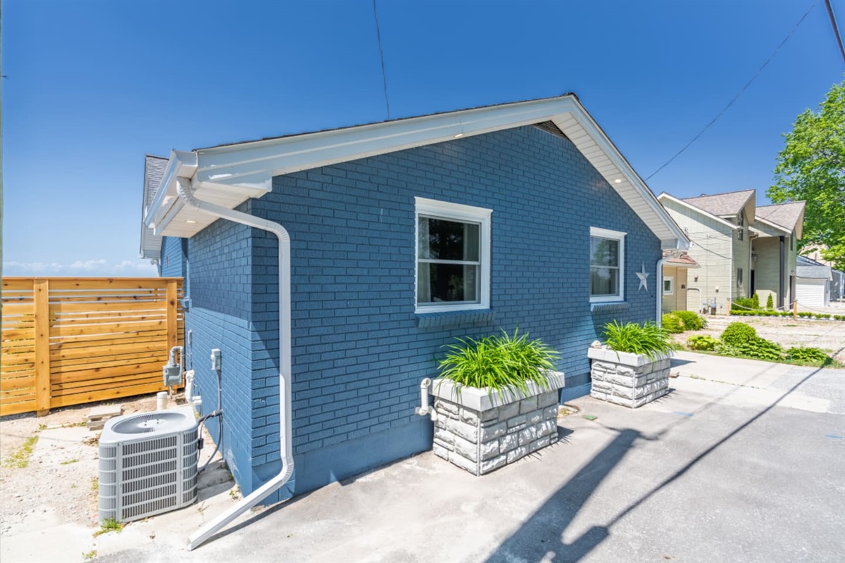Front Exterior of Cottage