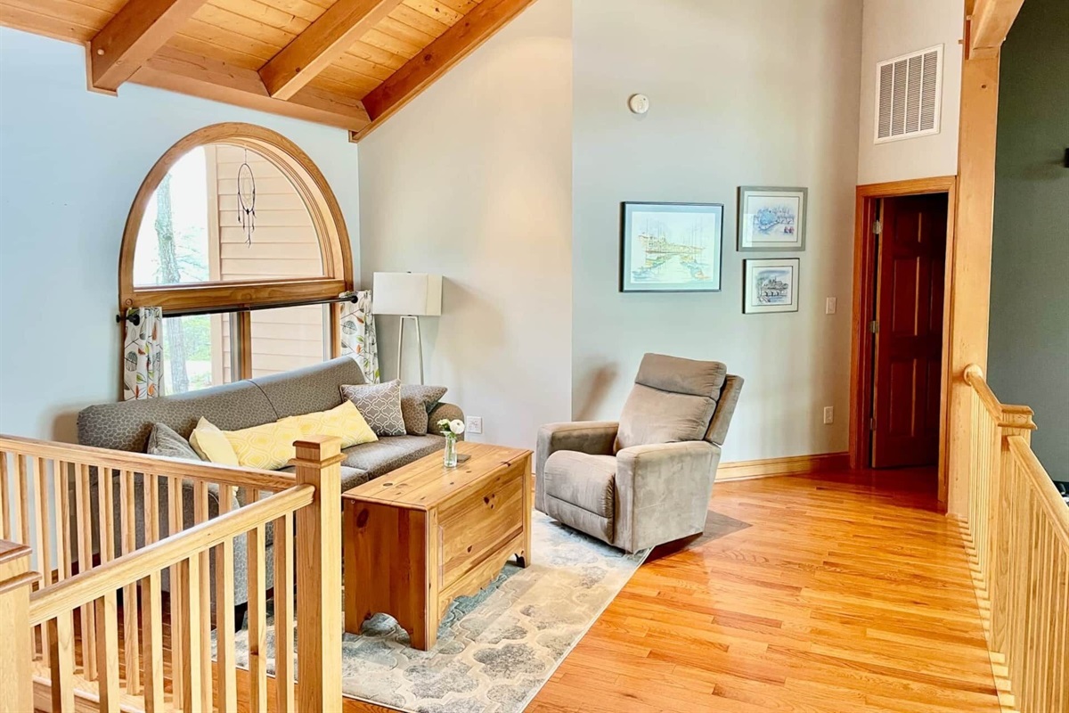 Living area-Loft
