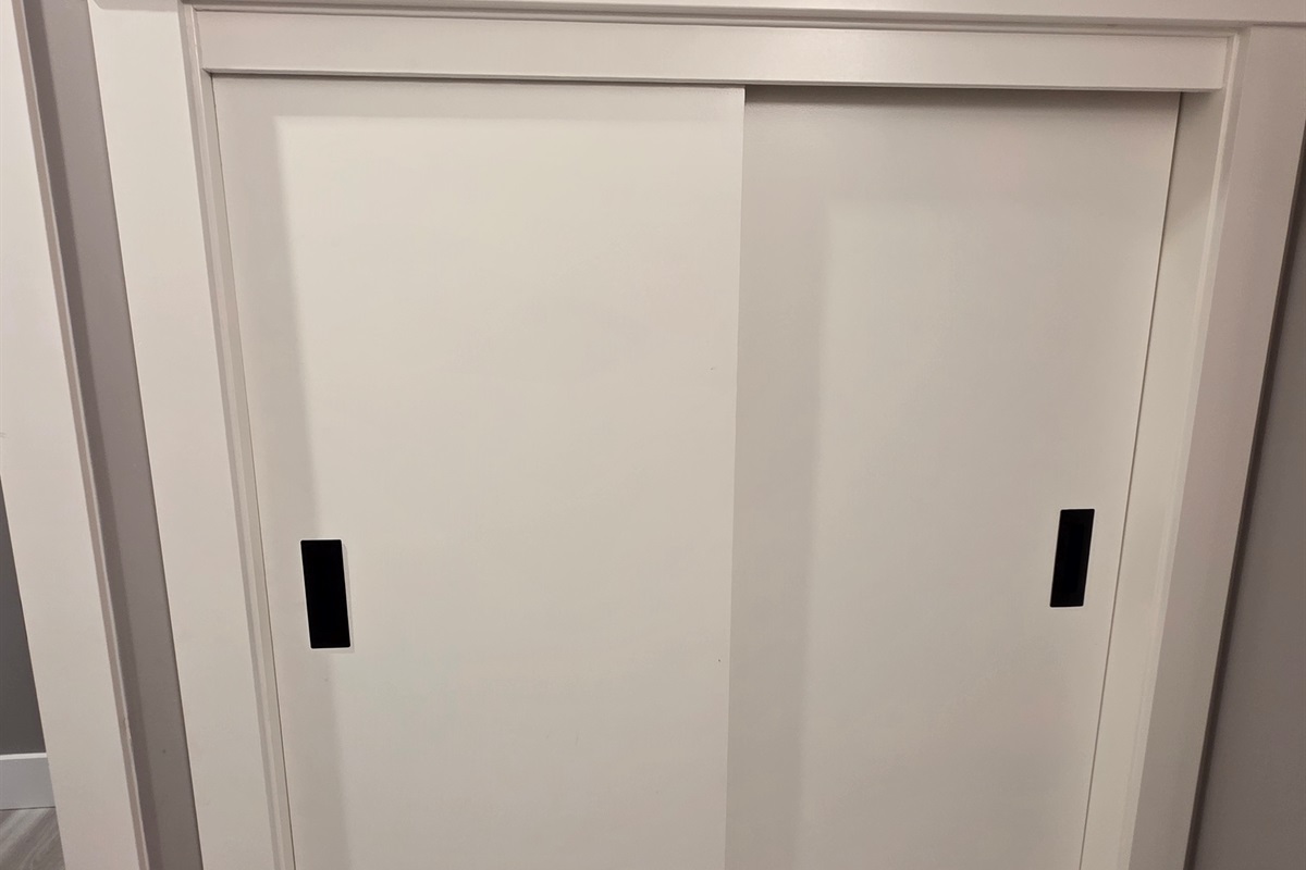 More closet storage in Primary.