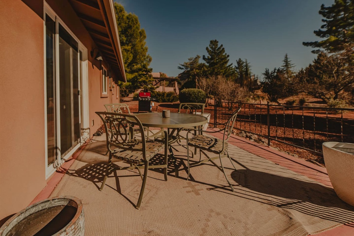 Enjoy outdoor dining with stunning red rock surroundings