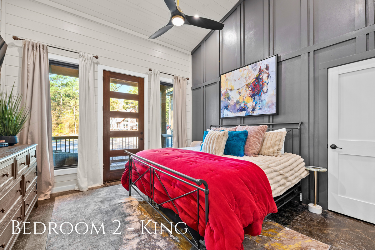 Pops of color and cozy furnishings create a cheerful space that's perfect for unwinding after a fun filled day in Broken Bow.