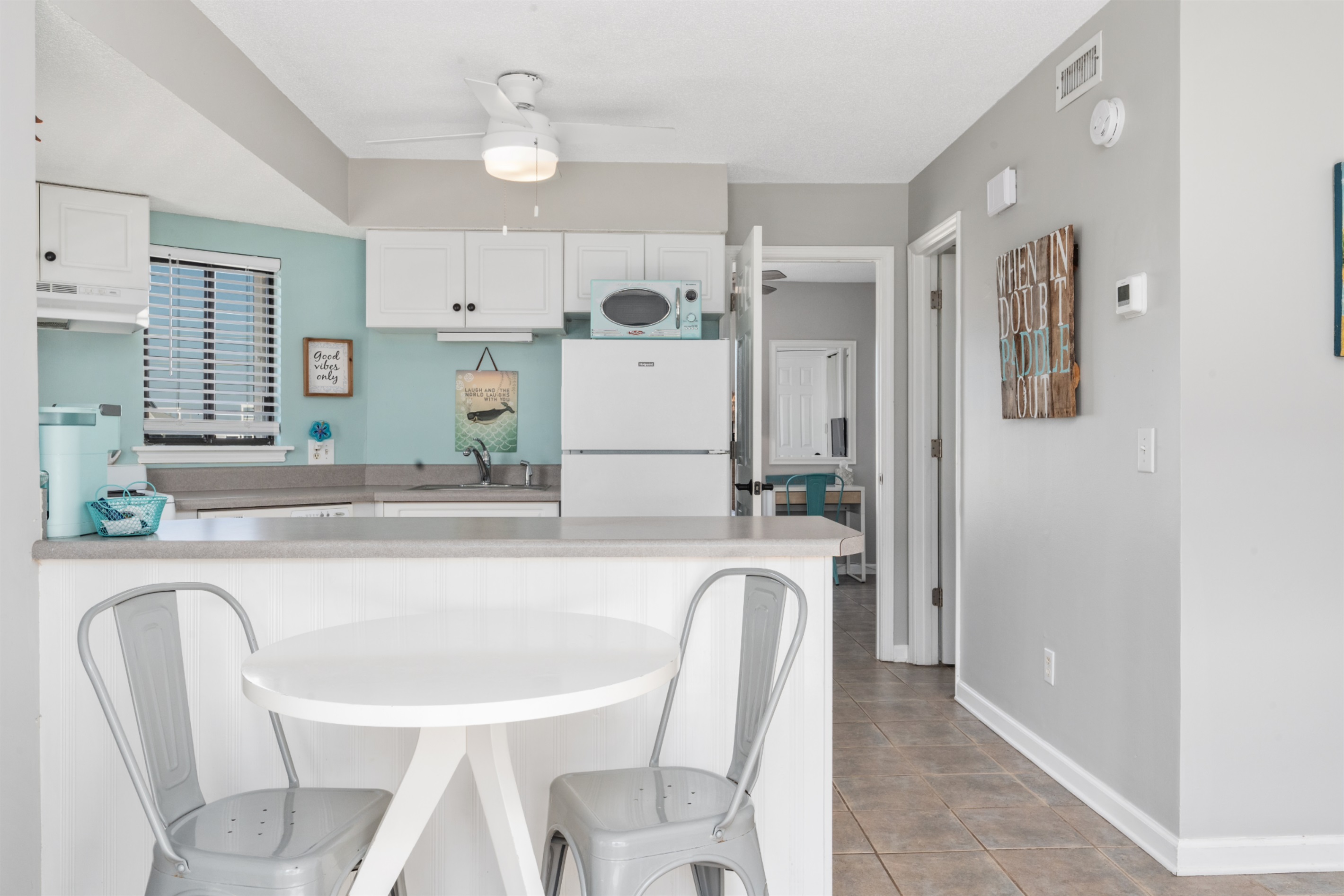 Breakfast, kitchen