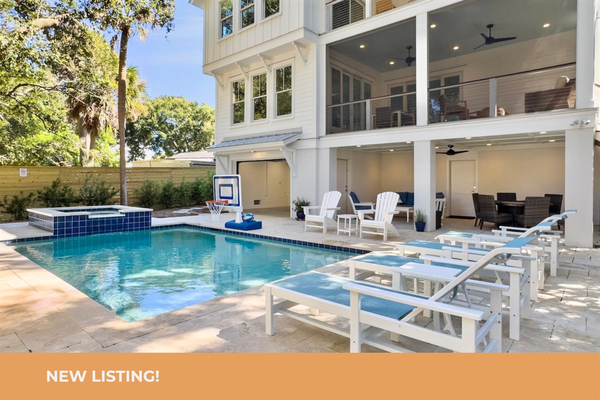 Pool Area Cameron by the Sea | 3203 Cameron Blvd | Isle of Palms, SC | IOP Escapes