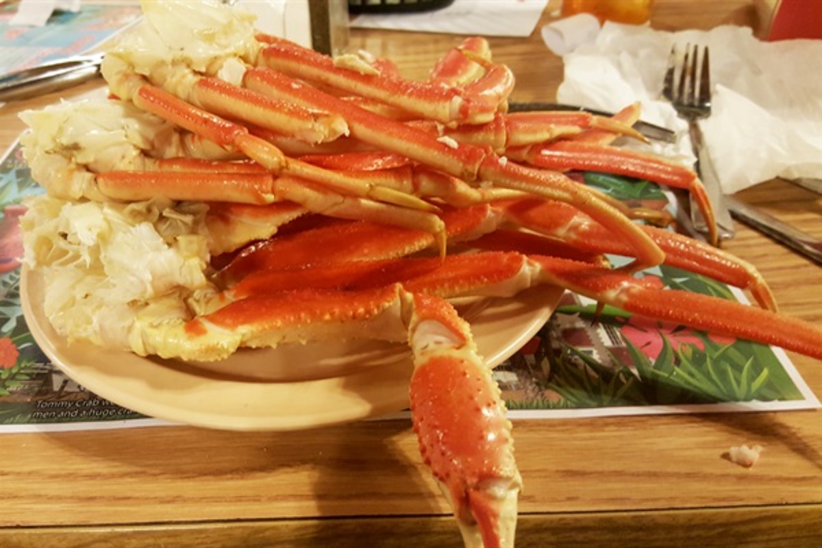 Lots of Local Food and Attractions Nearby!