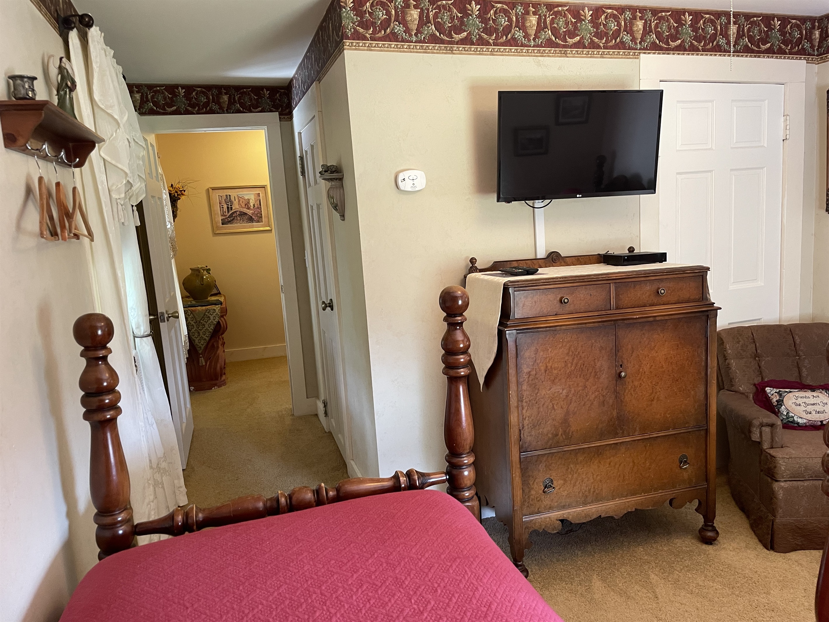 Siena bdrm w/ 2 twins